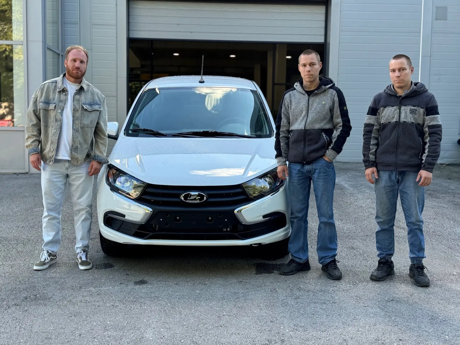 Поздравляю с покупкой LADA Granta наших клиентов из Тольятти 🎉🔥