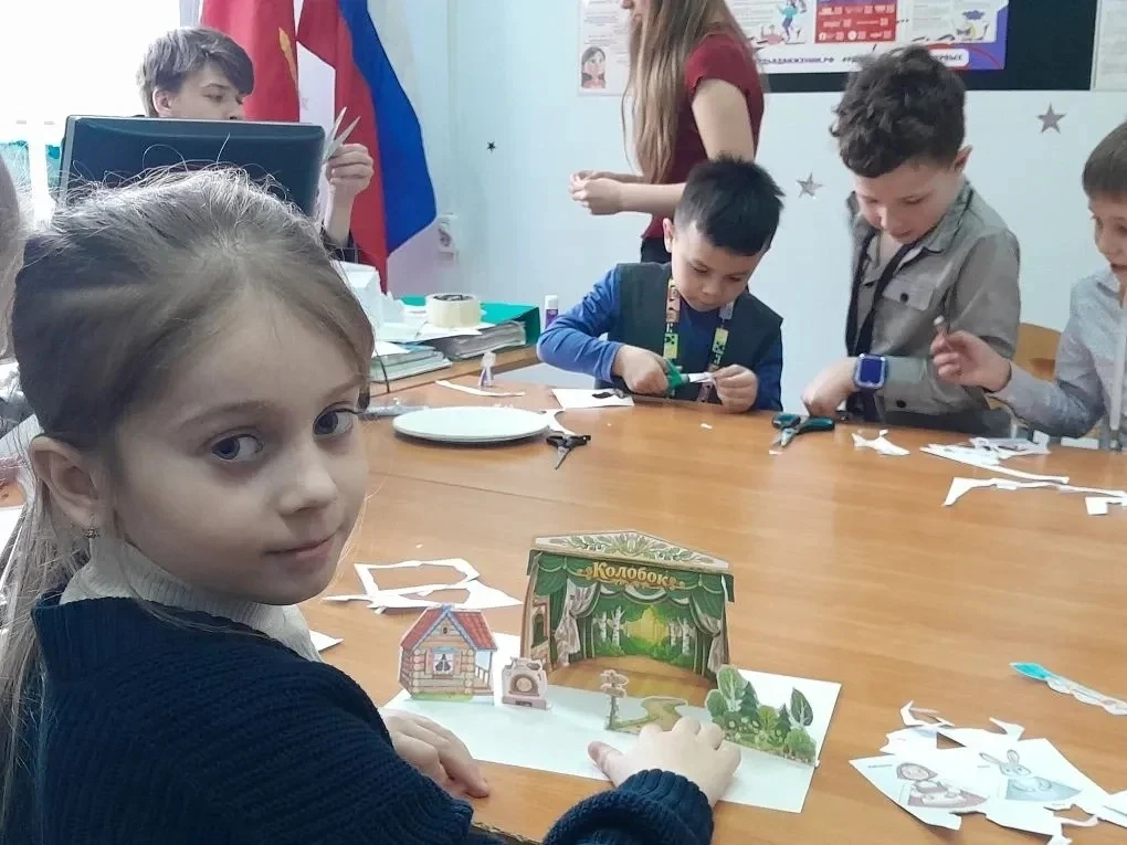 🎭 27 марта — Всемирный день театра!   Этот праздник объединяет всех, кто любит сцену, искусство пере