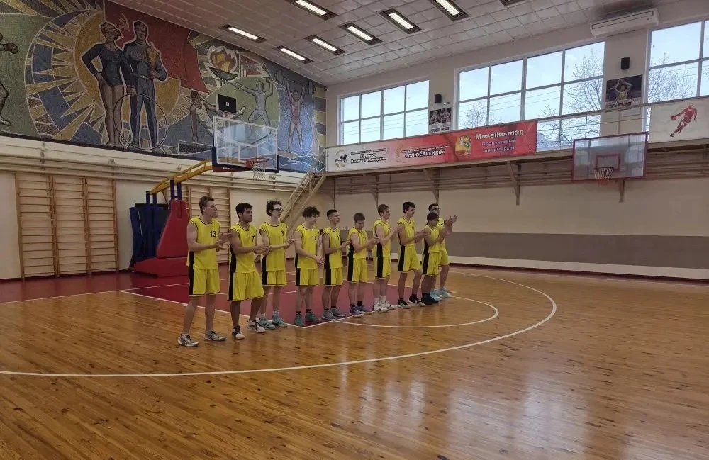 🏀 Баскетбольный драйв: наши парни в деле!  7 апреля в Славянске‑на‑Кубани прошёл полуфинал по баскет