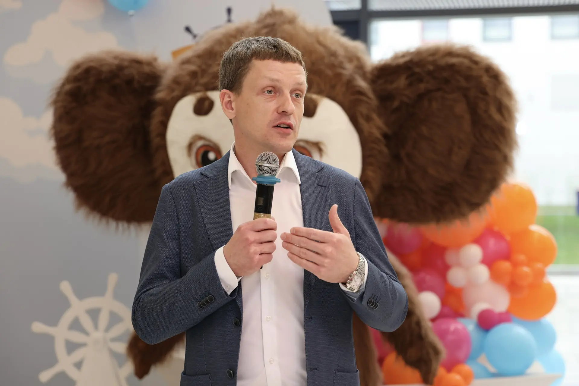 🎈 Сегодня наш Центр наполнился смехом, радостью и настоящим детским счастьем!  Детей встречали любим