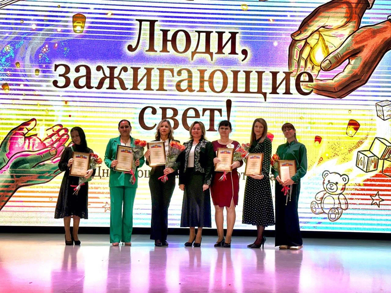 В Новом Девяткино чествовали педагогов в честь Дня учителя и Дня воспитателя 😊