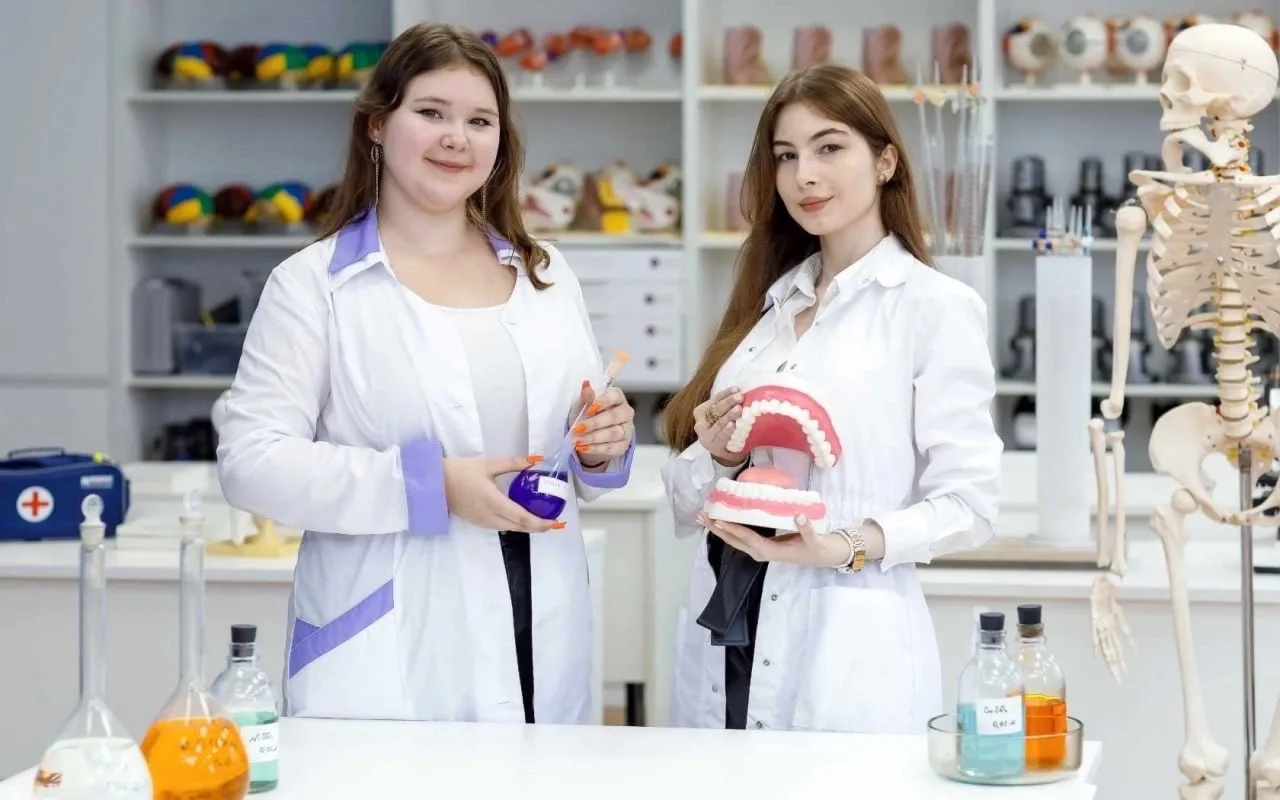 🔬 В московских школах появятся современные кабинеты биологии

🏫 В рамках программы «Моя школа» пос