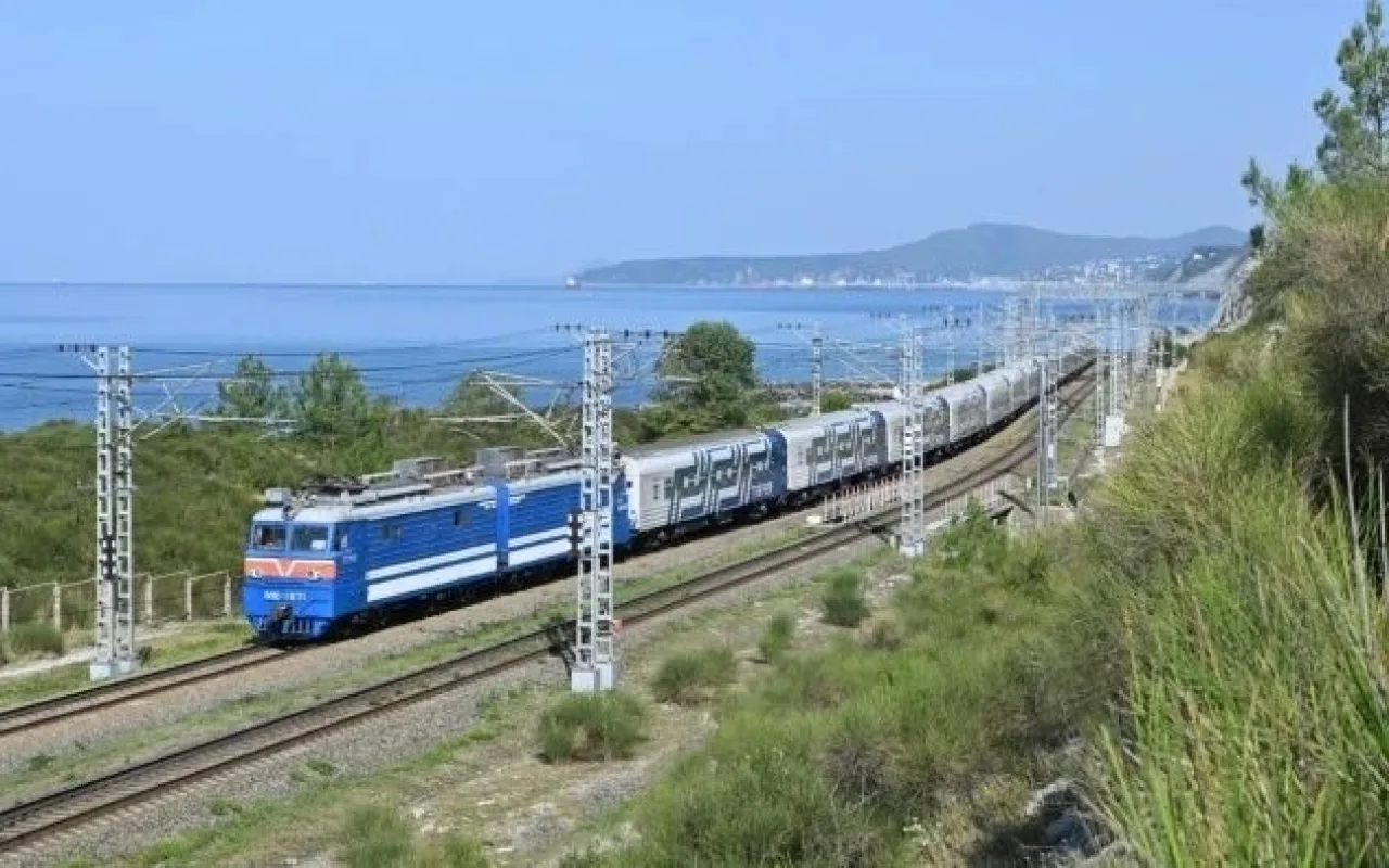 🚉 Запустили еще один поезда дальнего следования № 237/238 сообщением Москва – Анапа, к...