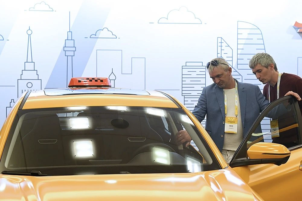 🚕🔥 МИНПРОМТОРГ ДОБАВИЛ НОВЫЕ МОДЕЛИ В СПИСОК АВТО ДЛЯ ТАКСИ — КИТАЙЦЫ ЗАХВАТЫВАЮТ ПАРК
Такси в Рос