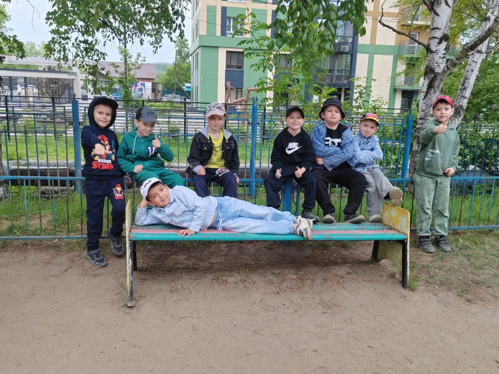 Наши милые, добрые, славные, такие замечательные ребята! 💖🥰🥳🎈