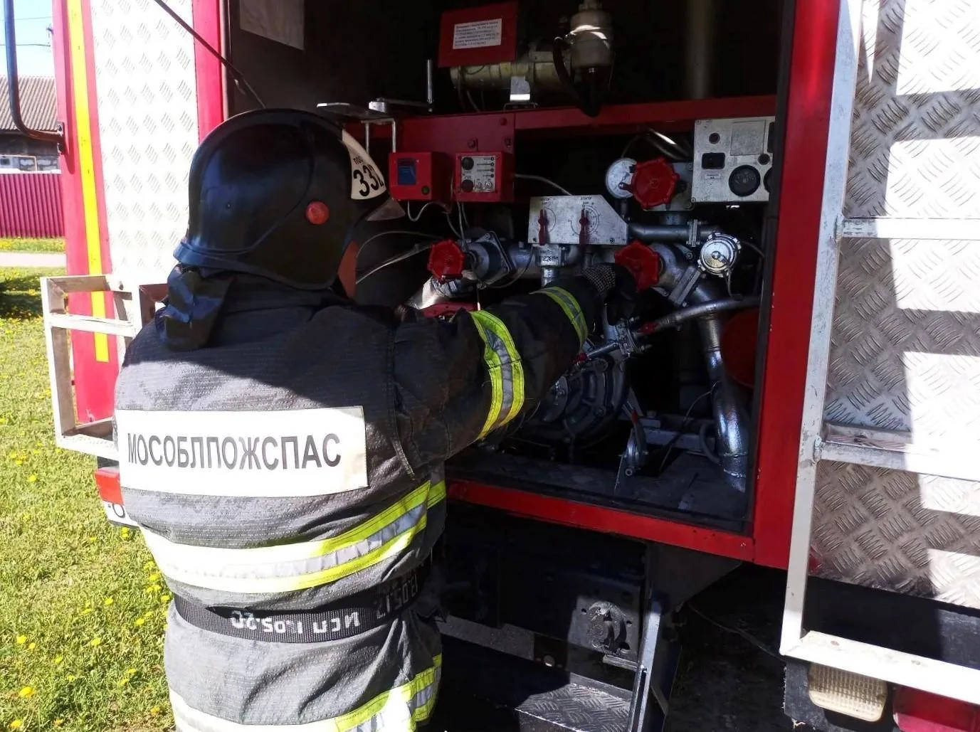 🛑 Уберечь от огня: пожарные провели тренировку в храме 🚒  📍 В селе Крутое округа #СеребряныеПруды ог