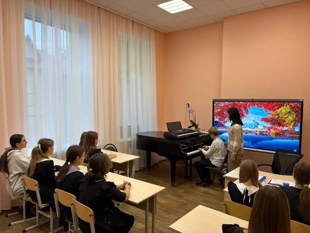 🎹 Фортепианный дуэт — это не просто две партии, а настоящий диалог!

В нашей школе искусств прошёл 
