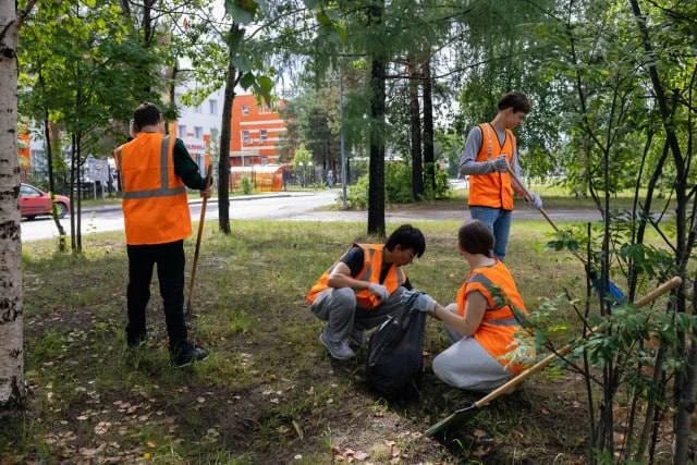 Подростков перестанут трудоустраивать в муниципальные учреждения Сургута.