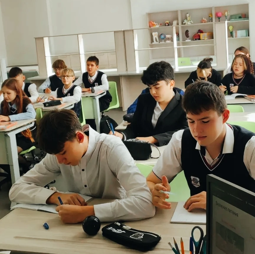 С ДНЕМ УЧИТЕЛЯ👩‍🏫‍