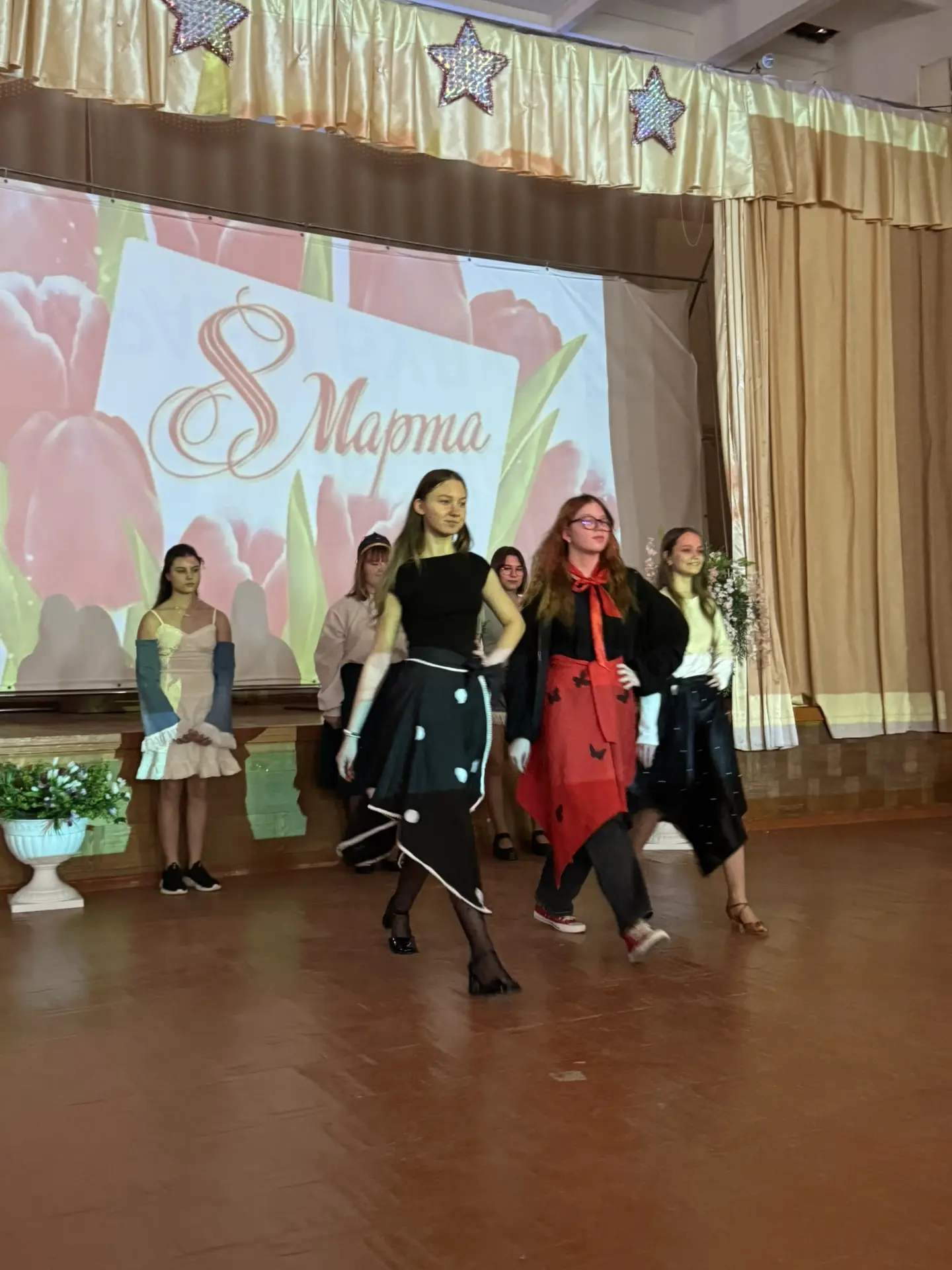 🌸Сегодня, в нашей школе, прошел праздничный концерт, посвященный Международному женскому дню 8 марта