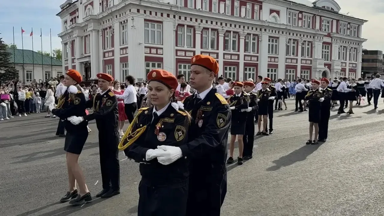 🎗️Бал Победы  🎖️Бал Победы — это не просто танцевальное мероприятие, а настоящий символ памяти, уваж