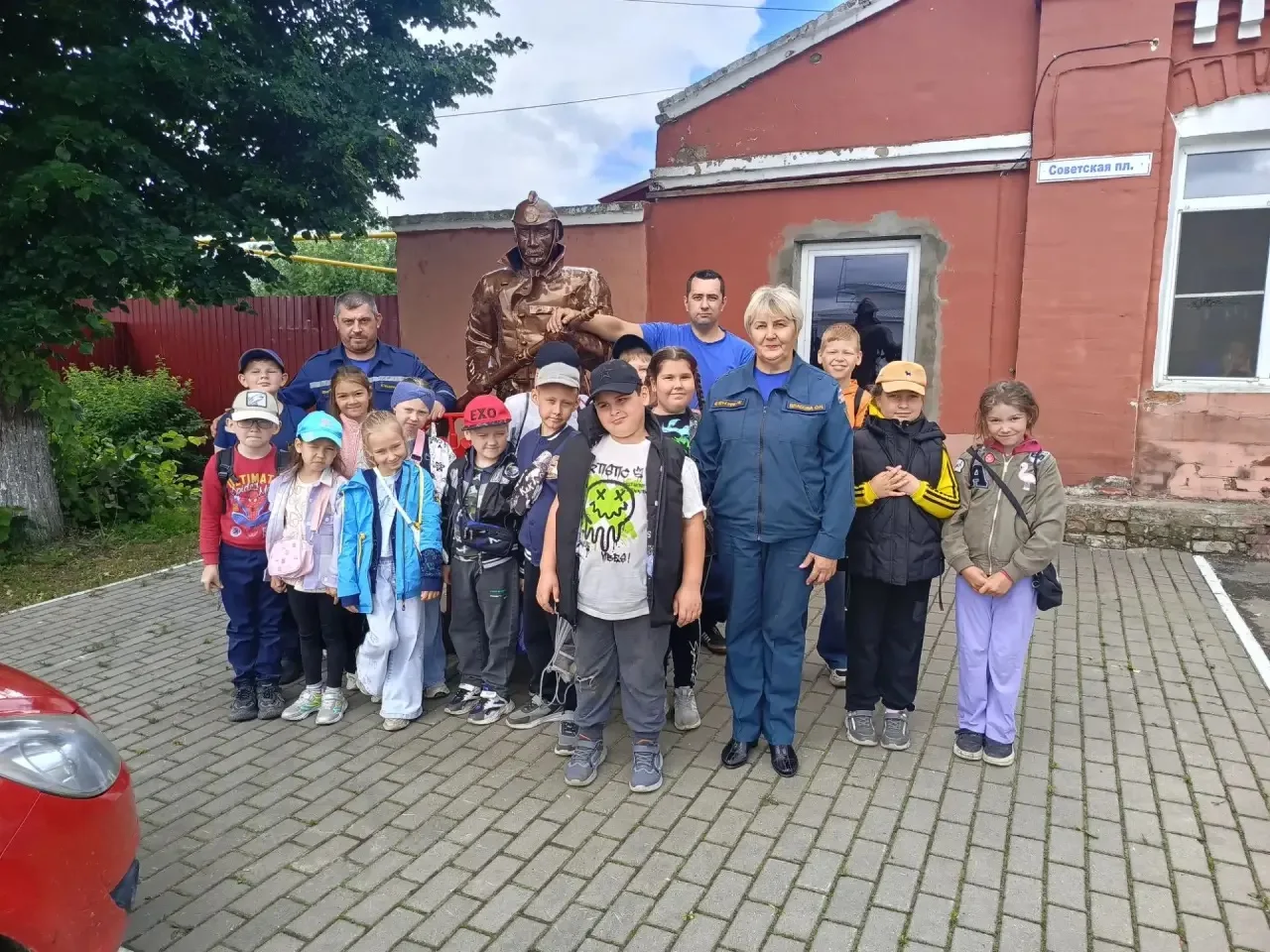 ☀️Сегодняшний день для воспитанников ЛДП «Лучики» получился очень познавательным и творческим!

🚒Сн