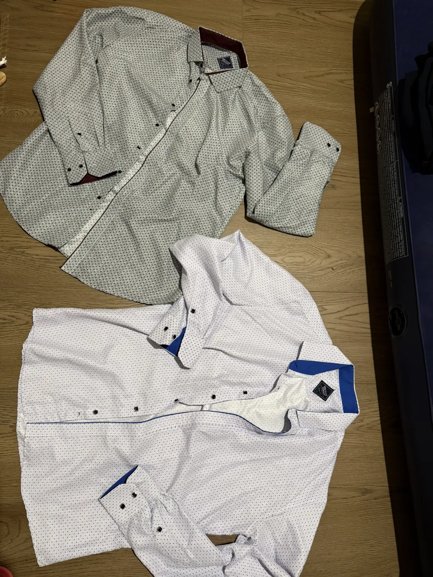 Рубашки полиестер 42-44₽ slim fit , отдам : тел :89178850231 район тандема