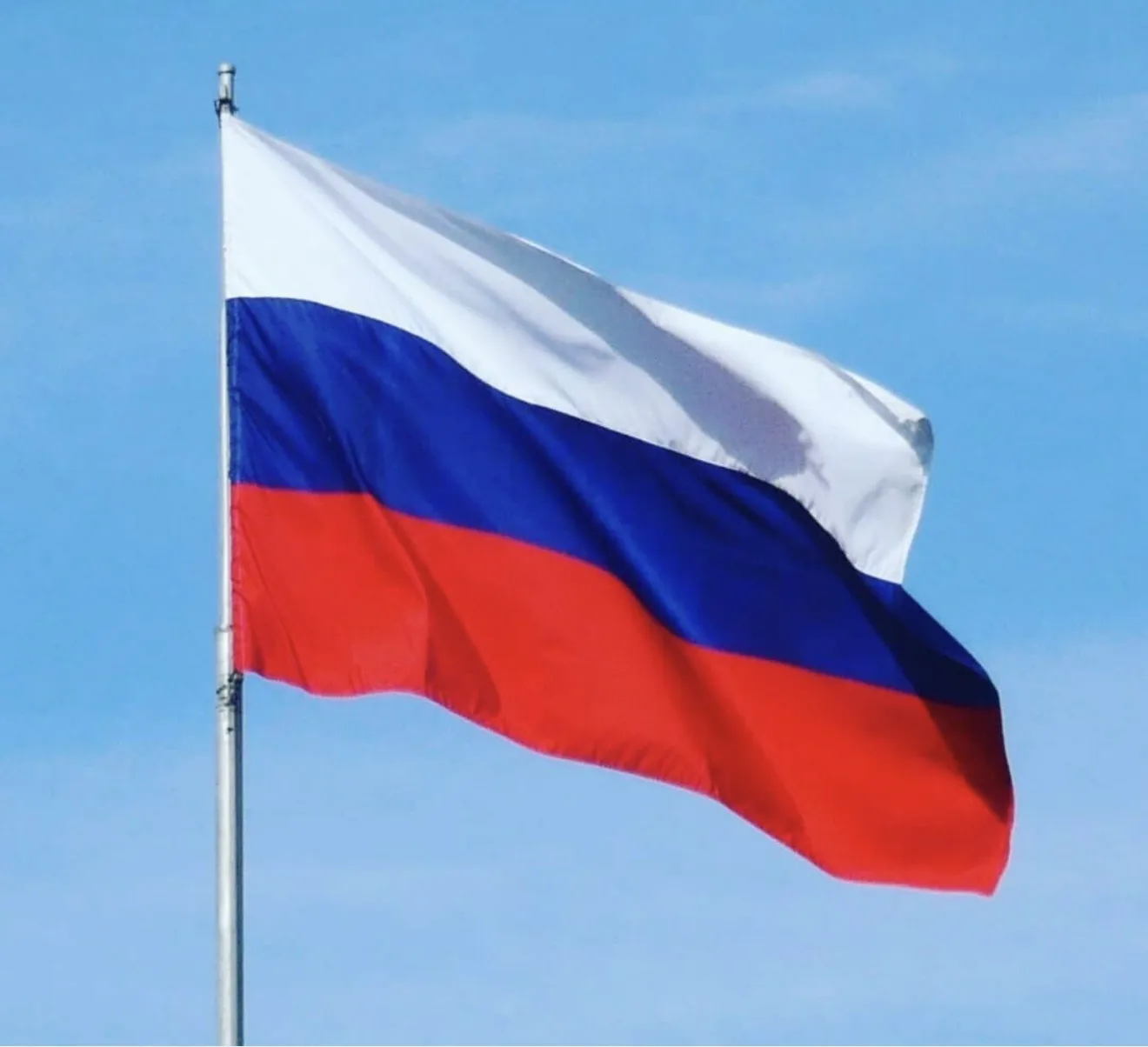 День Государственного флага Российской Федерации в 2026 году отмечается 22 августа. Эта...