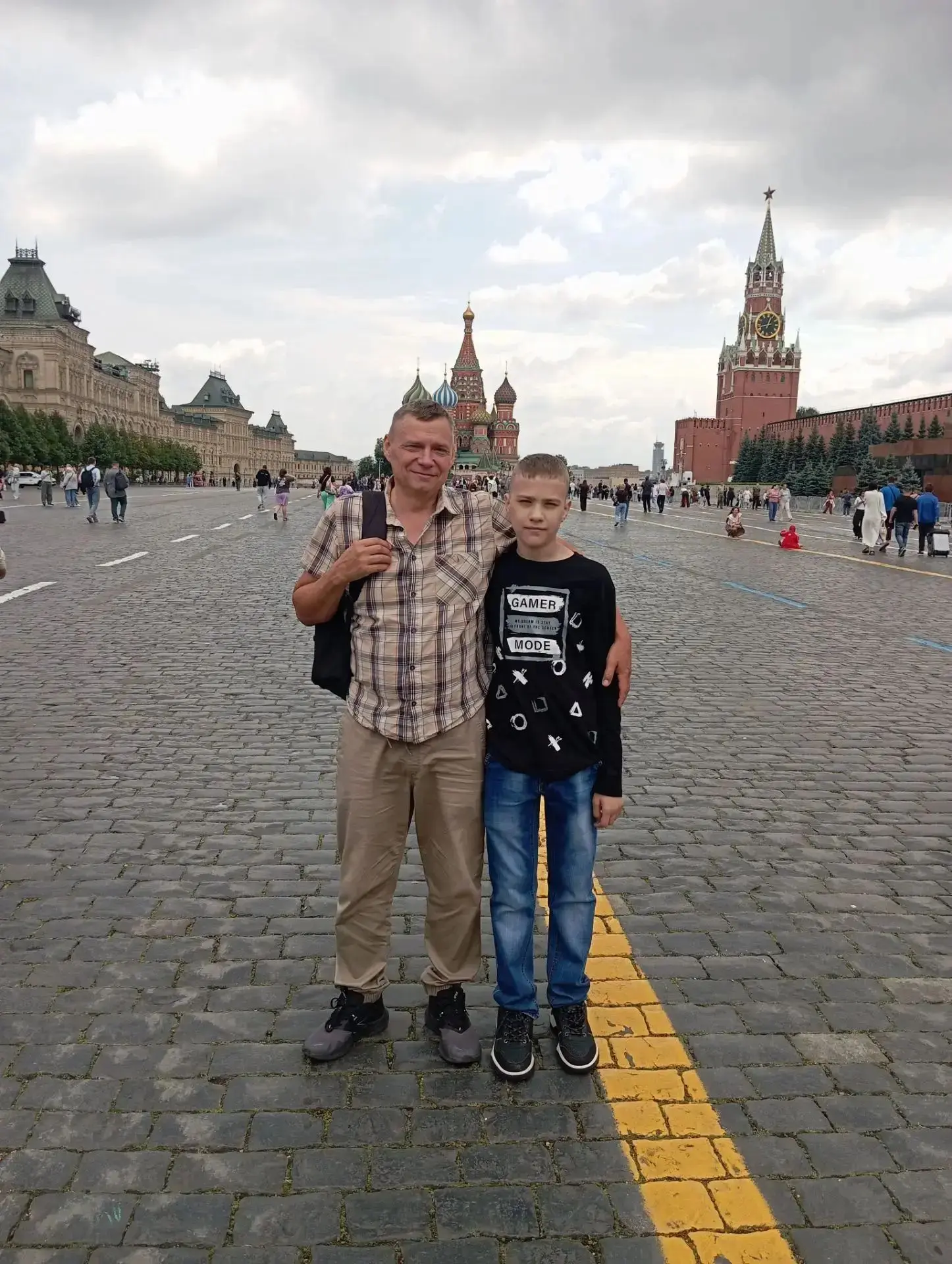 22 августа наша страна отмечает День Государственного флага Российской Федерации.