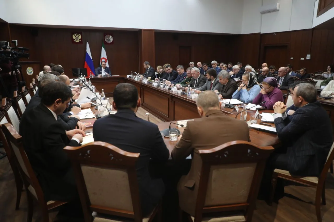 В период новогодних выходных при Правительстве Ингушетии будет работать круглосуточный ...