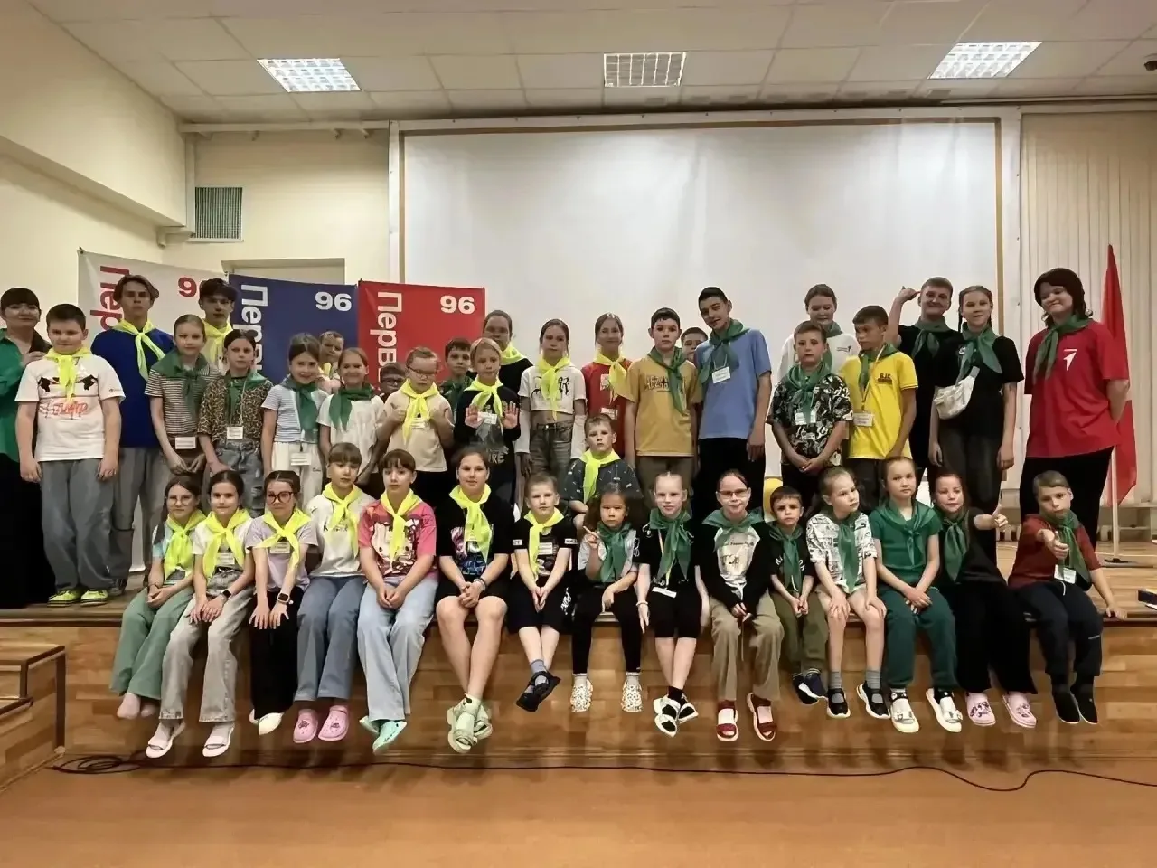 ☀️🎒 Летние каникулы продолжаются: стартовала вторая смена лагерей дневного пребывания!

🌿 В Асбест