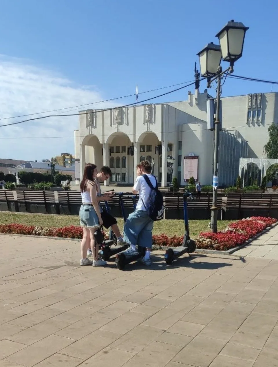 🛴 Водительские права для самокатчиков: инициатива СК РФ
