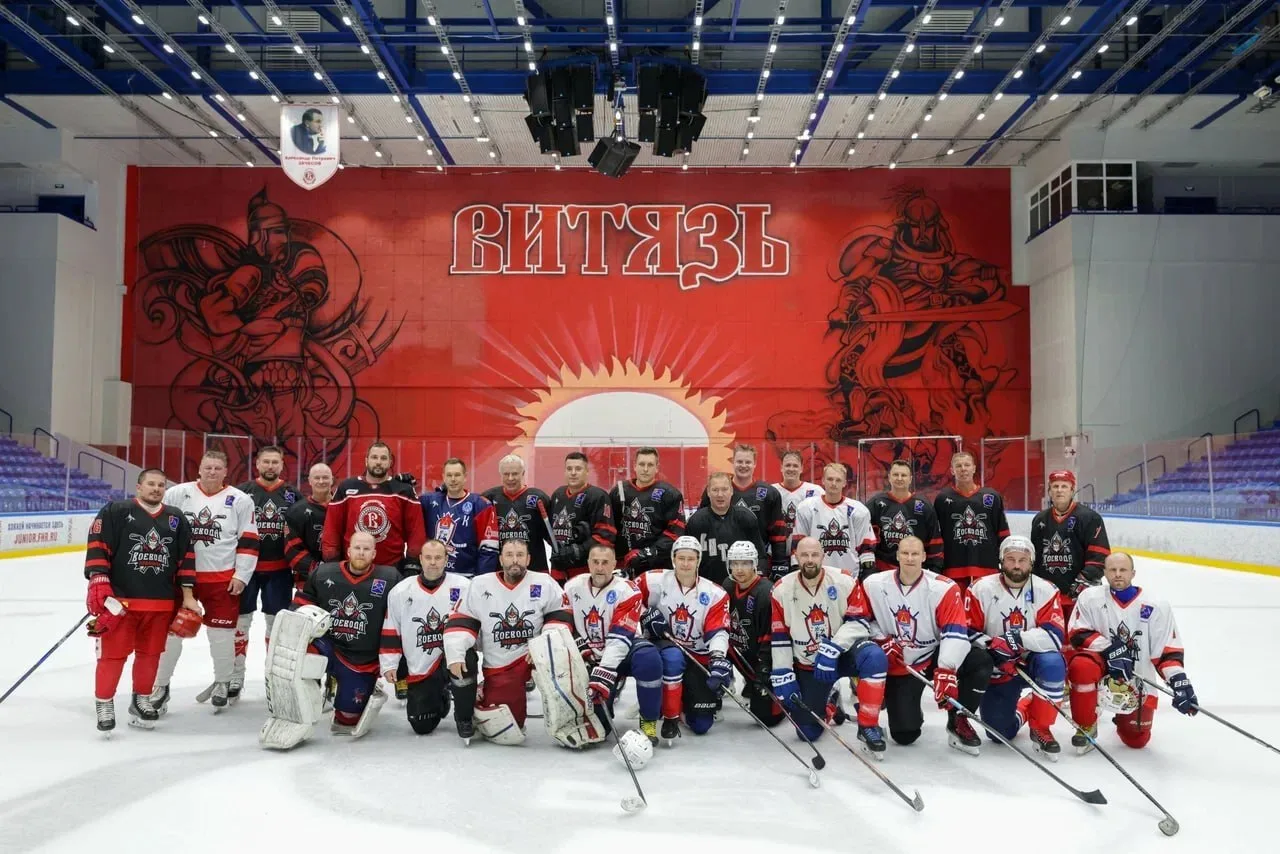 🏒 Друзья, лучший отдых — это спорт! А для Подольска один из главных видов спорта — хок...