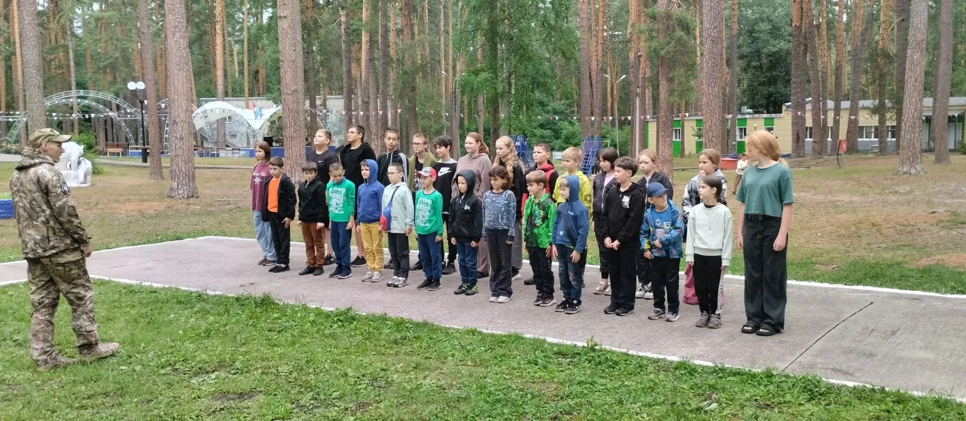 Каждый день в «Сосновом бору» — это новый вызов и новый шаг вперёд! Наши воспитанники не просто отды
