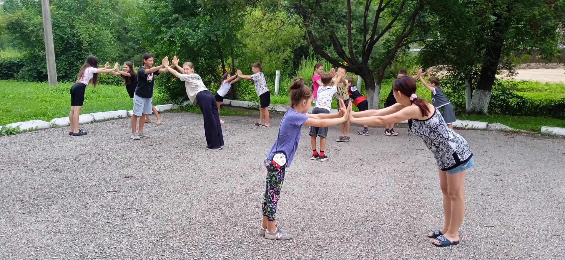 🏃‍♂️ Бодрое утро в нашем лагере! 🏃‍♀️Сегодня, 20 июля, началась 3 смена в пришкольном лагере.  Утр