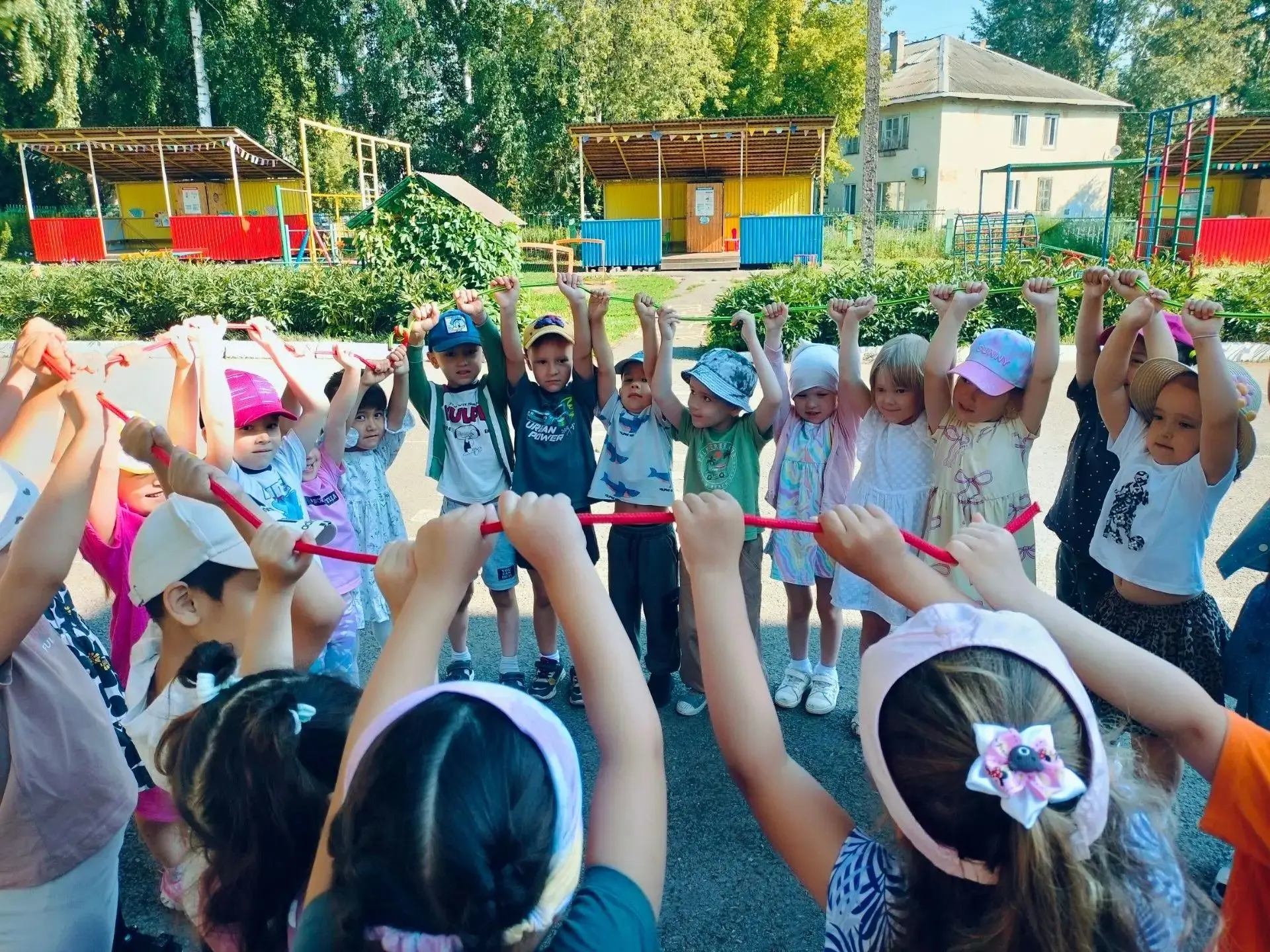 Сегодня, 6 июля 2026 года, в нашем Детском саду  отмечается  День скакалки. Этот яркий спортивный пр