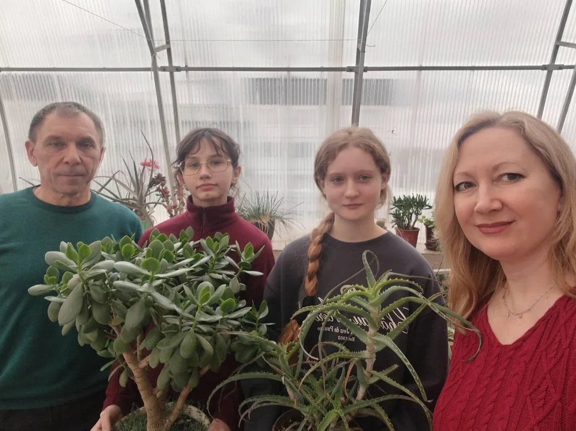 Будущее за нашими гимназистами 🌼  Поздравляем юных ученых из детского научного клуба «Экополис» с кр