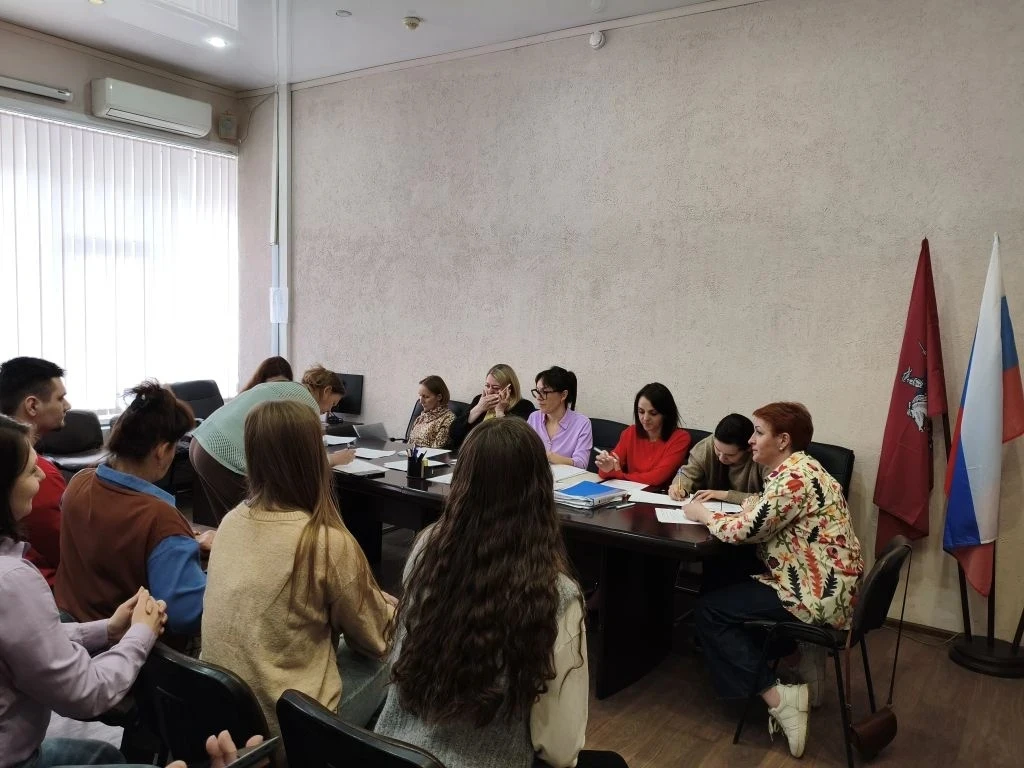 📢 В районе Отрадное состоялась рабочая встреча по вопросам профилактики ПАВ

15 июня в управе район