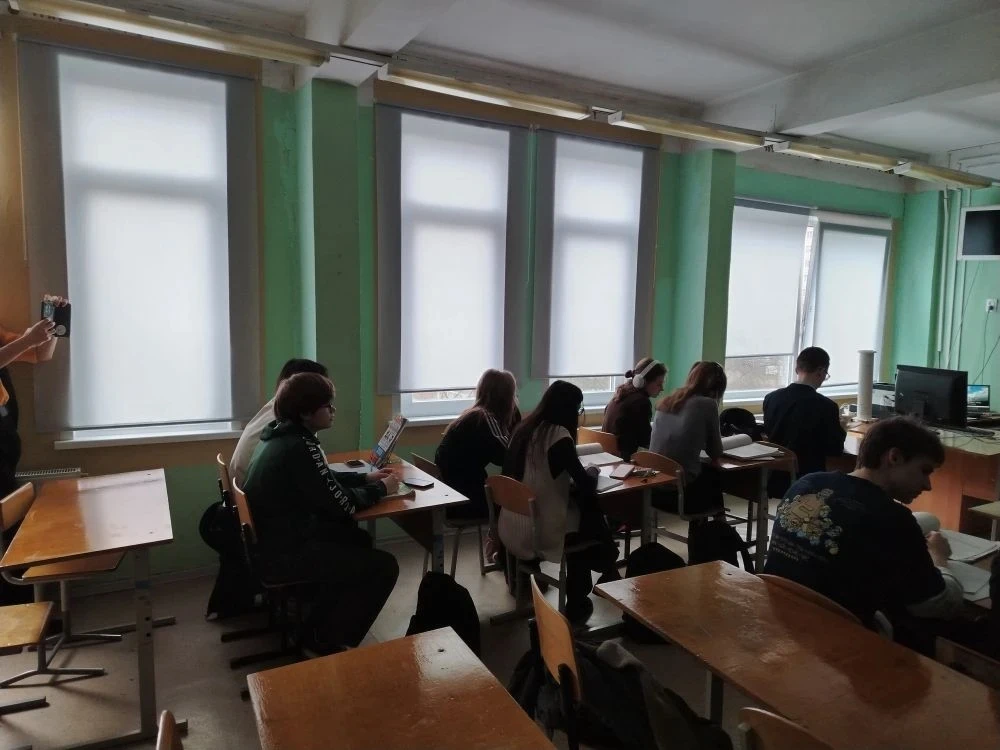 🚀 В  рамках Недели космоса в гимназии проходят традиционные Гагаринские уроки.