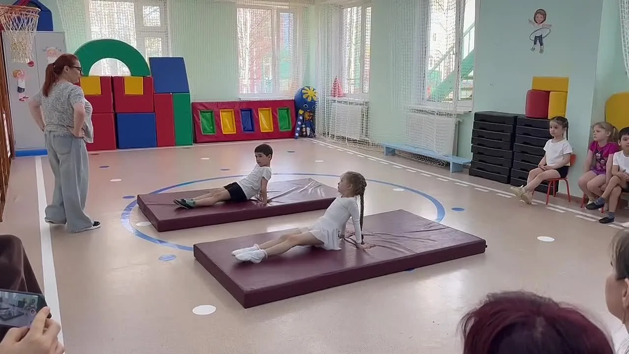 🤸‍♂ Акробатика с пелёнок: как в детском саду №3 растят будущих чемпионов!