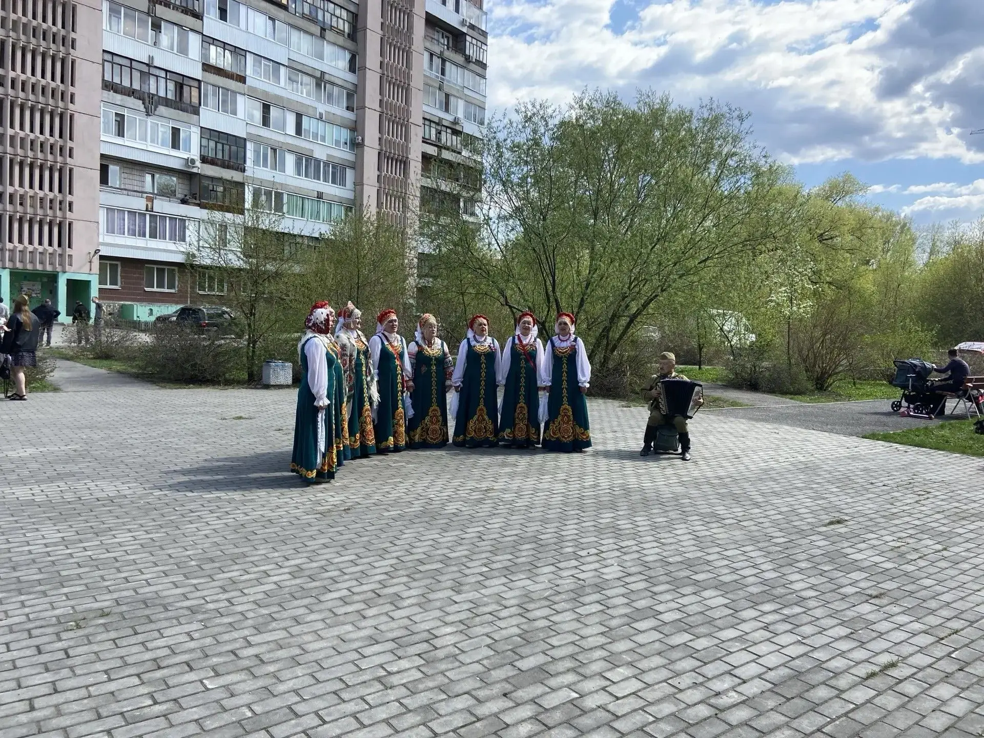 Праздник посвященный к 9 мая