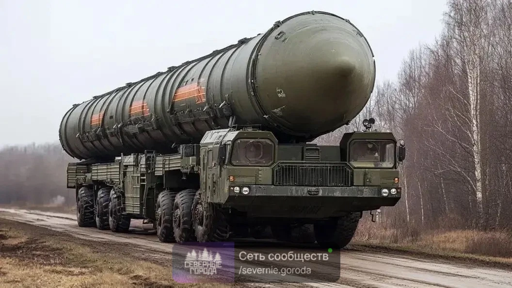 Россия готова задействовать весь свой арсенал, включая ядерное оружие, для защиты своей...