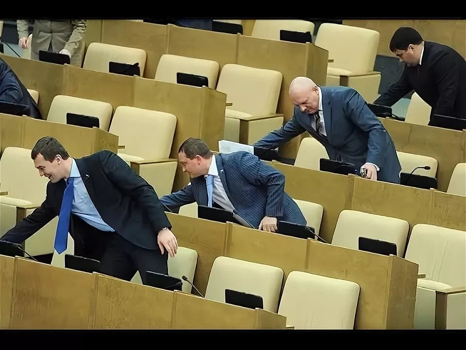 Закон приняли в Госдуме. С 1 сентября 2026 года государство сможет заочно привлекать к ...