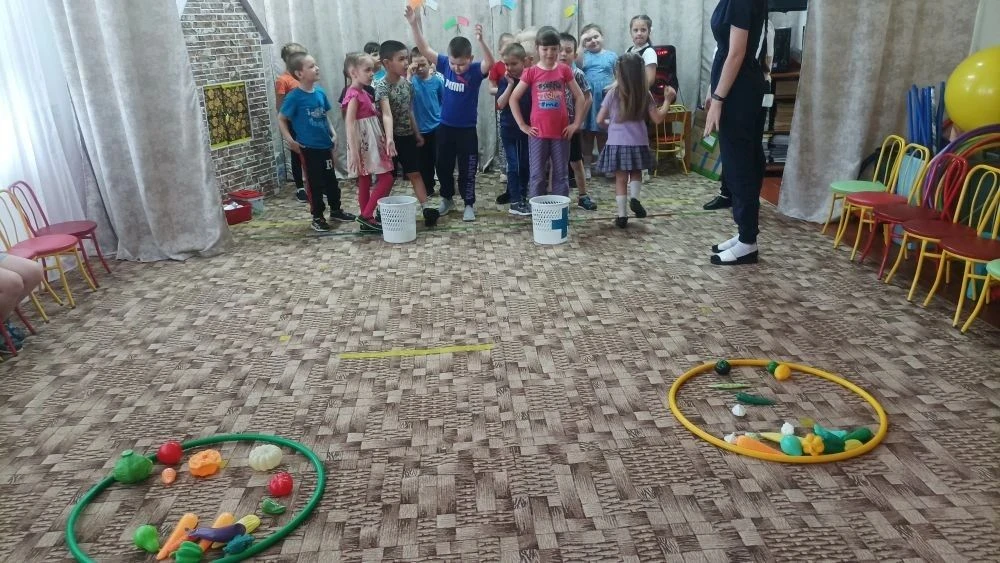 В нашем детском саду прошло весёлое и познавательное развлечение, посвящённое Первому мая — Праздник