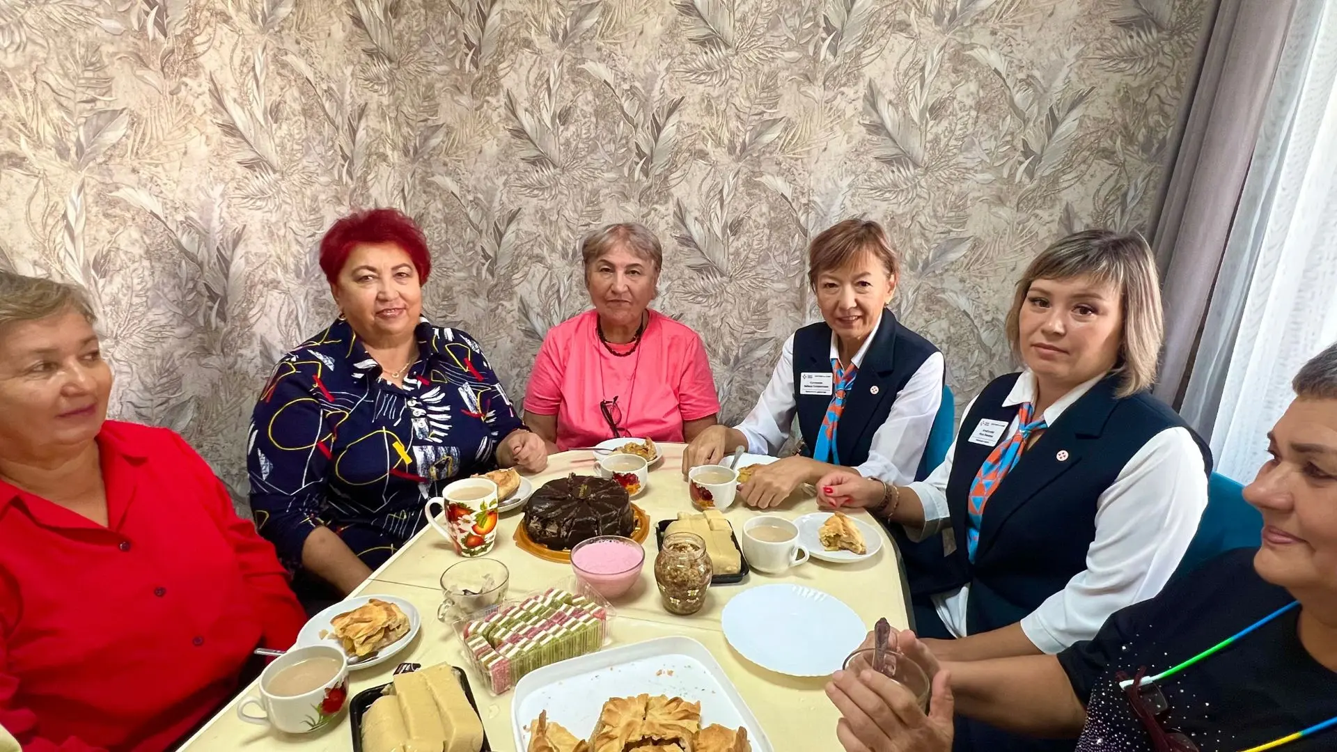 💫Тепло женских рук и поддержка государства💥