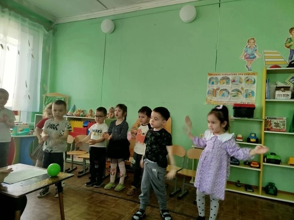 Сегодня в младшей группе прошло занятие по развитию речи на тему "Мой дом. Безопасность"