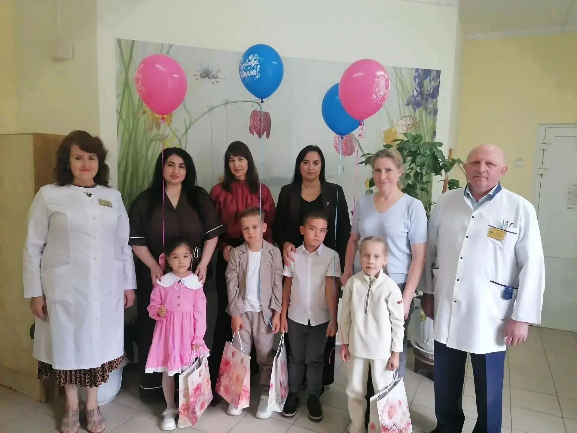 По традиции в стенах Сосновоборской участковой больницы прошло торжественное мероприяти...