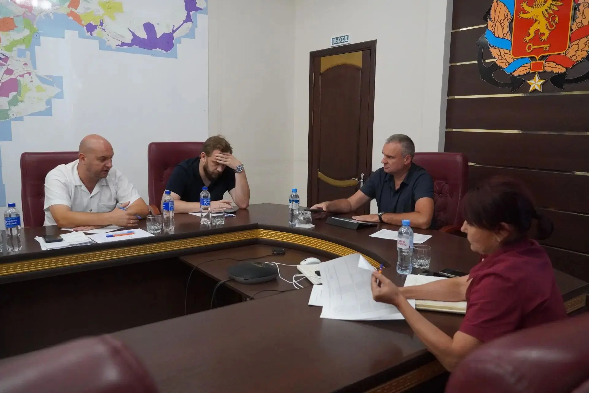 В Керчи прошло выездное совещание по вопросам восстановления жилого фонда