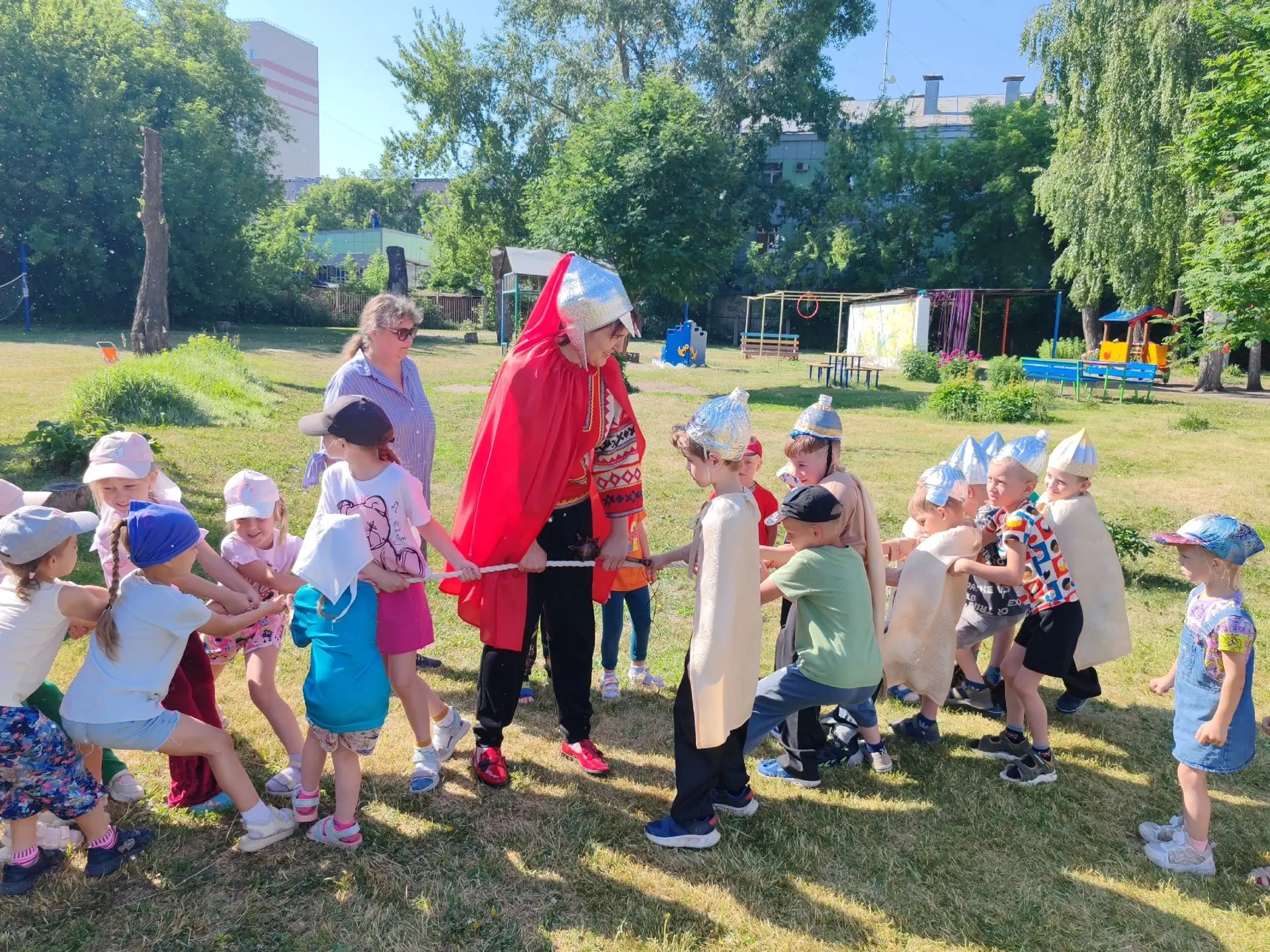 ☀️ Мы продолжаем радоваться лету, которое принесло не только теплое солнышко, но много интересных пр