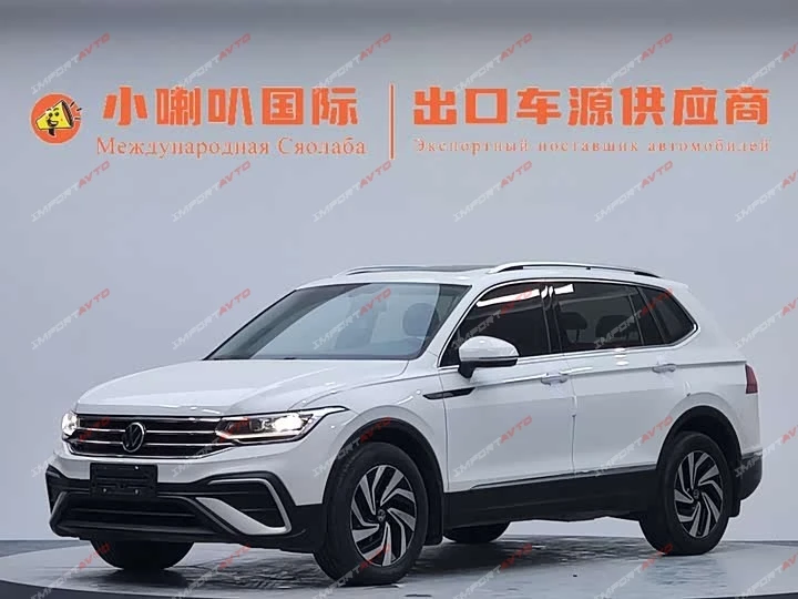 В продаже Volkswagen Tiguan L Exclusive Edition 1.4 AMT, 2023