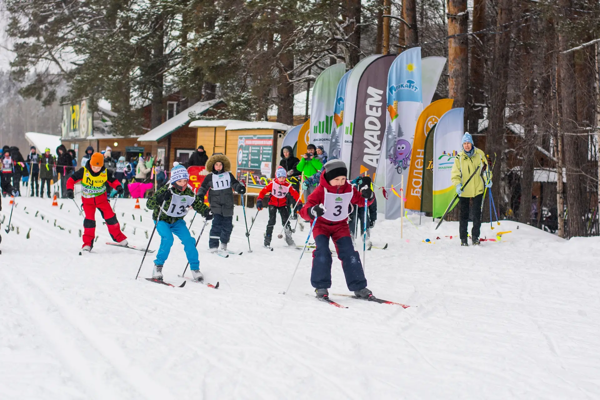 ⛷ Академический встал на лыжи: в рамках зимней спартакиады прошла массовая гонка  Второй этап зимней