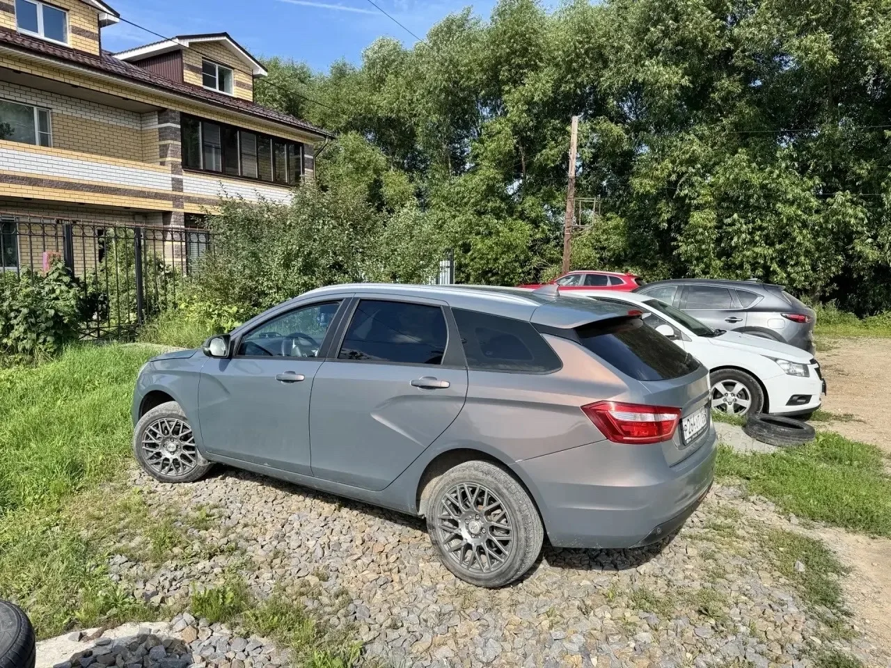 Лада Веста 2019 года. Автозапуск. 1 хозяин. За машиной следили. Комплектация комфорт. К...