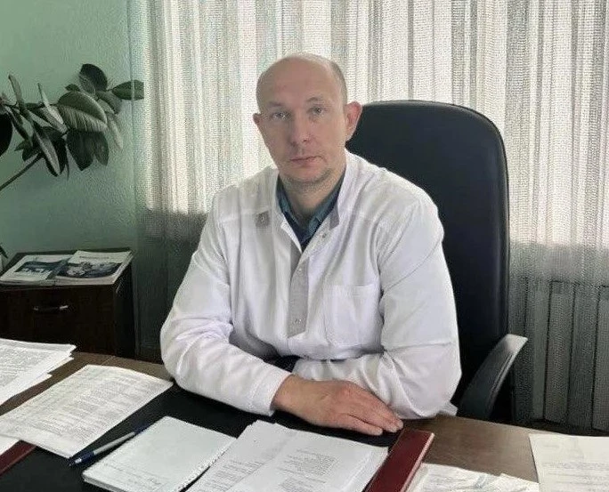 Исполняющим обязанности министра здравоохранения Саратовской области назначен Виталий Л...