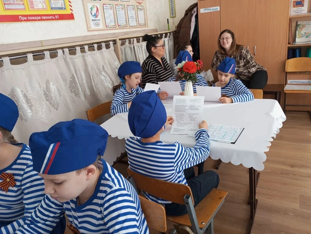 🎗️ Итоги проекта «Помнит сердце, не забудет никогда» в 3А классе  20 февраля в 3 «А» с большим успех