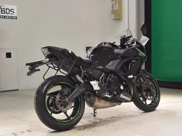 KAWASAKI NINJA650A 2017 год Поздравляем Семена из г. Новокузнецк с покупкой!   Характеристики:  - об