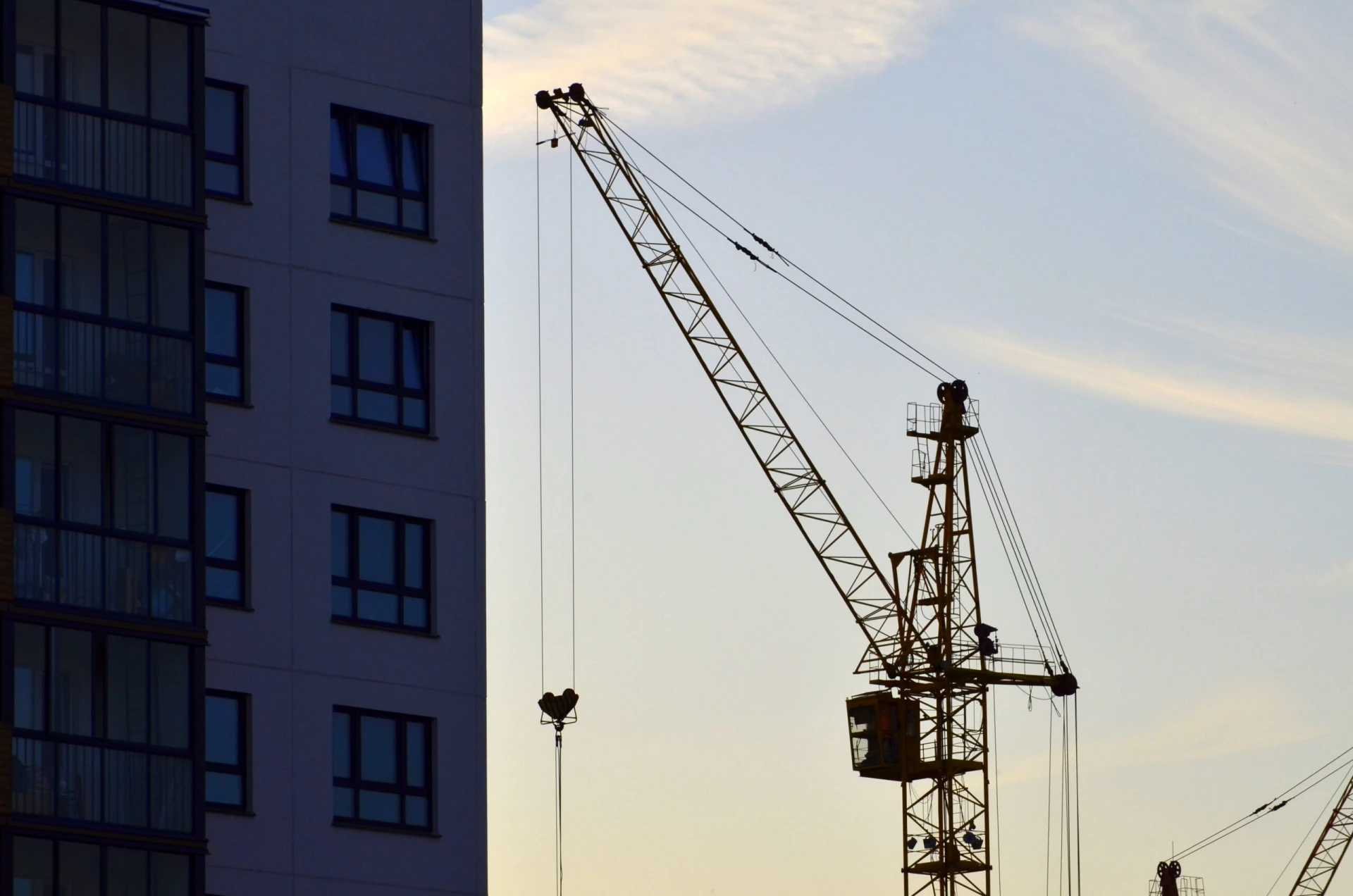 🏗️ В Новгородской области фиксируется рост строительной отрасли