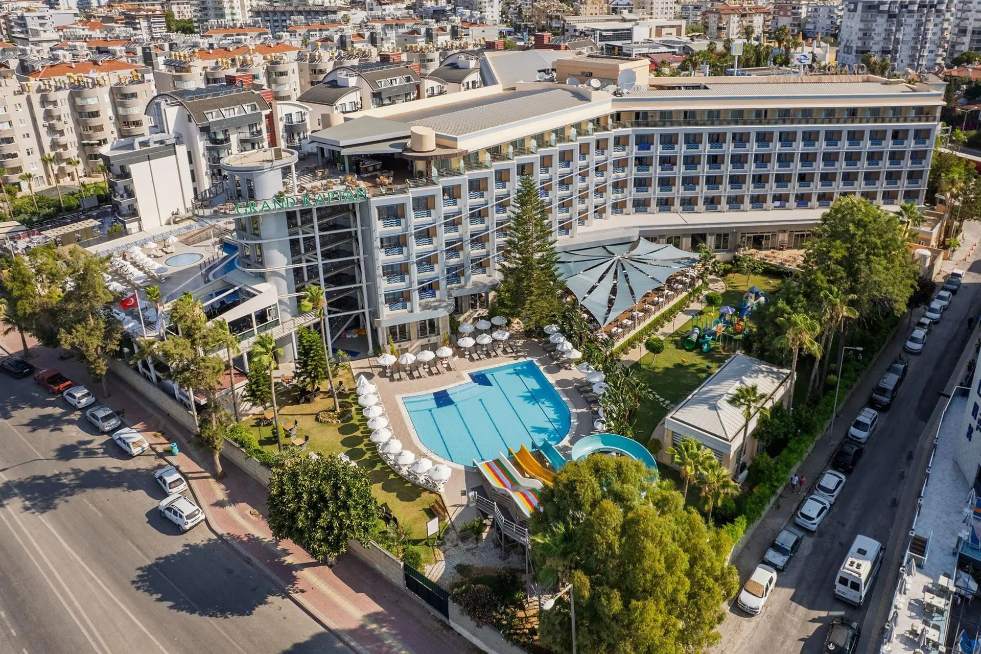 Турция из Екатеринбурга

📍Grand Kaptan 5* 

расположен в живописном местечке Тосмур рядом с Аланьей