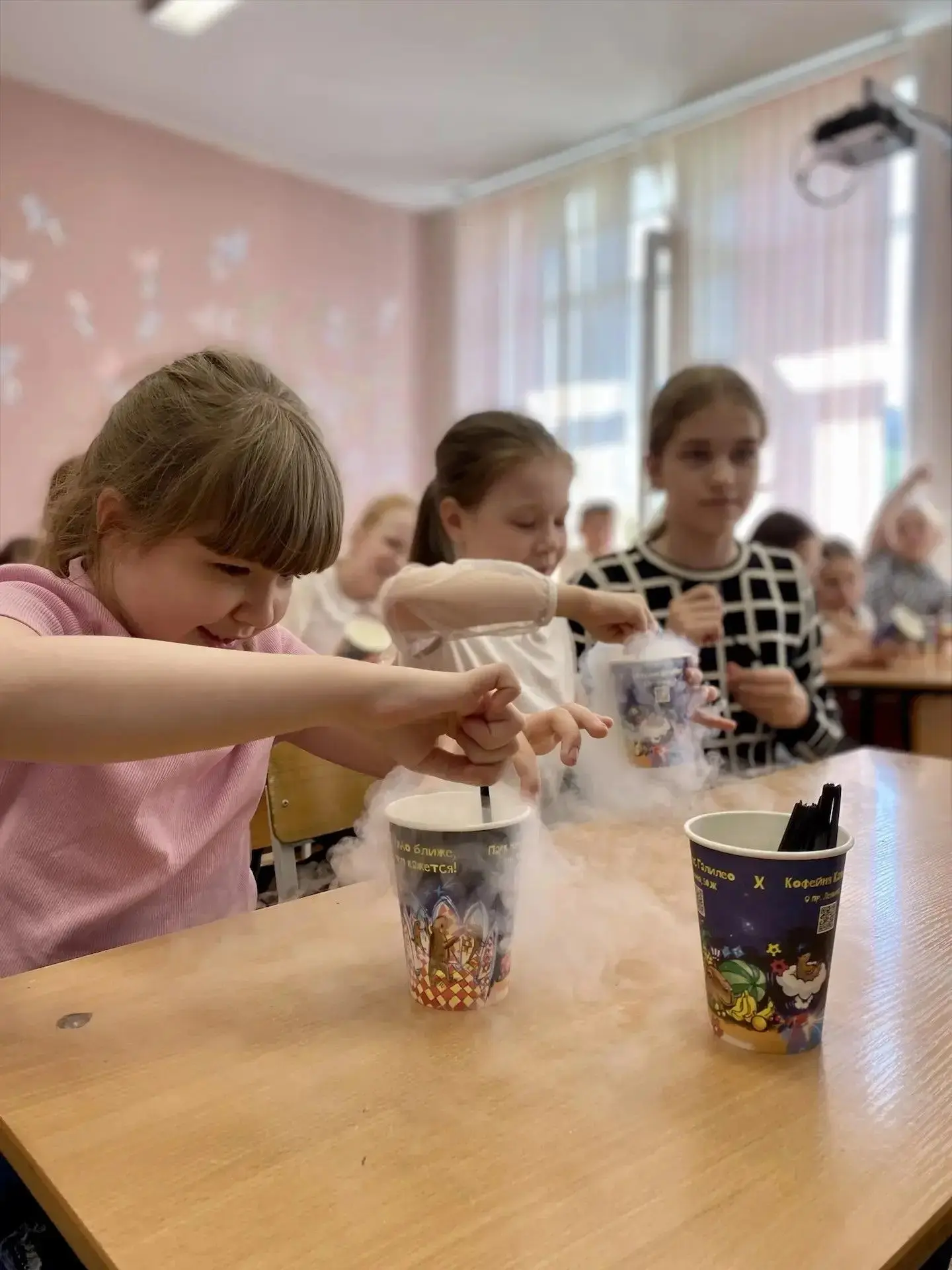 🎉 Учебный год в 3 «Г» завершился ярко — с мастер‑классом по физике! 🎉    Вчера наш 3 «Г» класс поста