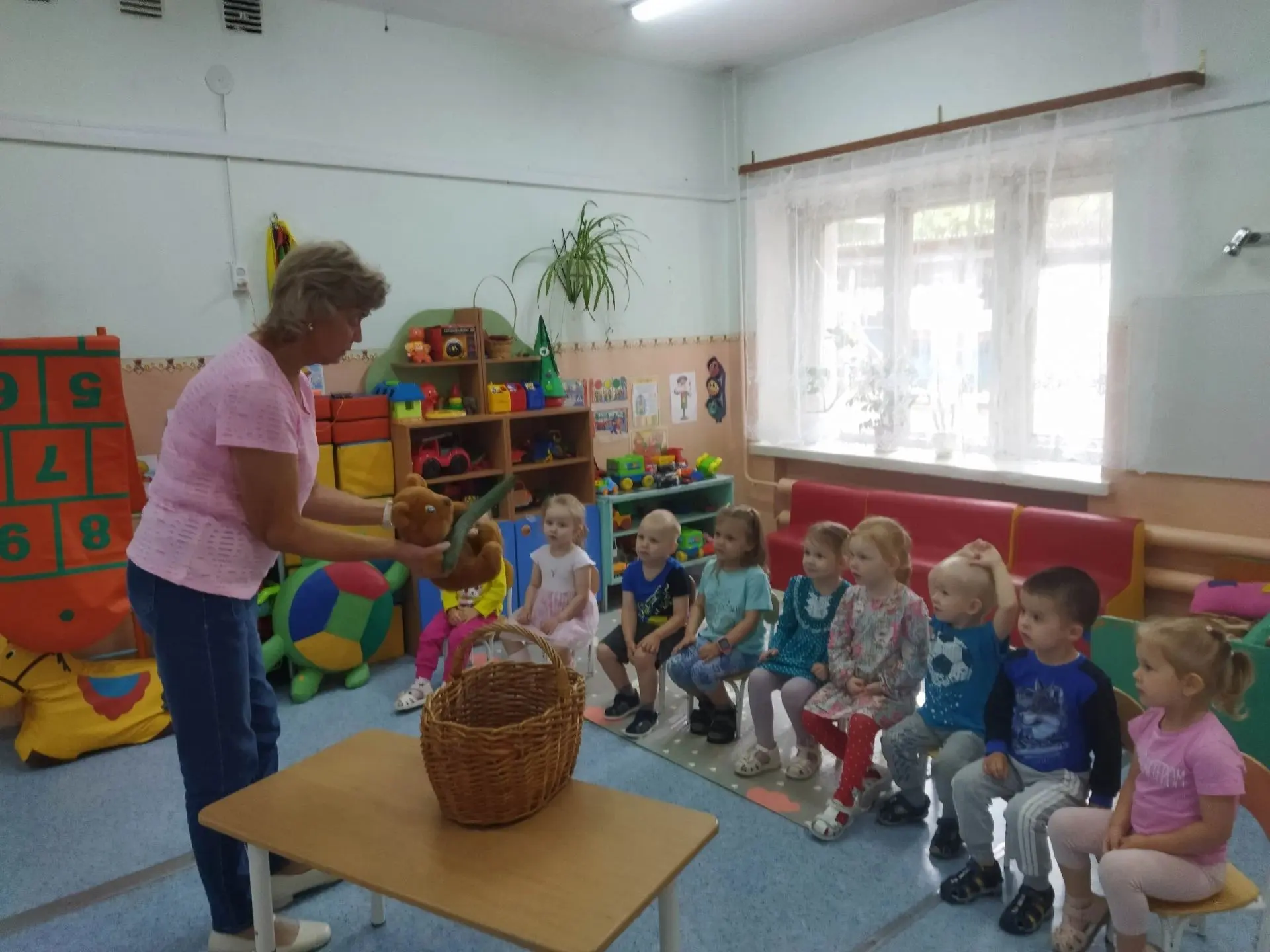 Вкусные гости: Огуречик и синьор-помидор