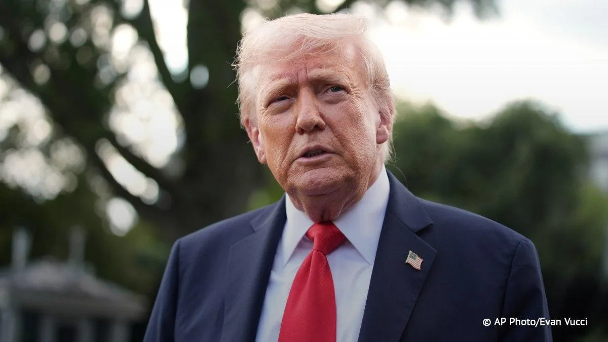 Трамп подтвердил вывод американских войск из Ирака, назвав "очень дорогостоящей экскурс...